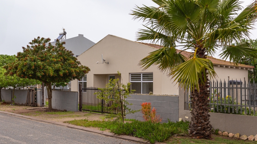 3 Bedroom Property for Sale in Port Owen Western Cape